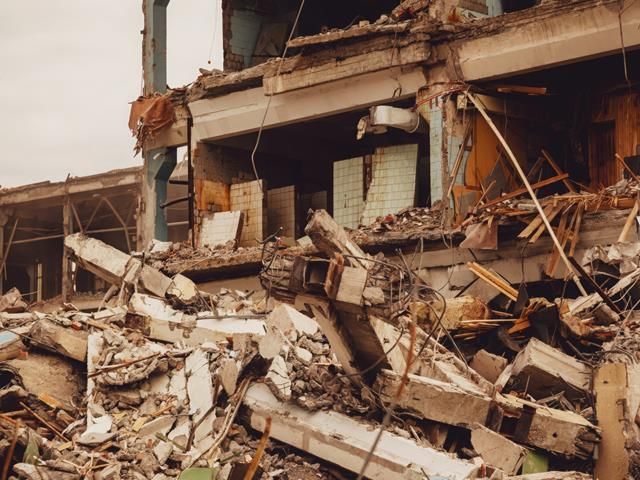 images/building-waste/slider/building-waste-removal (1)-kireth-ai.jpeg